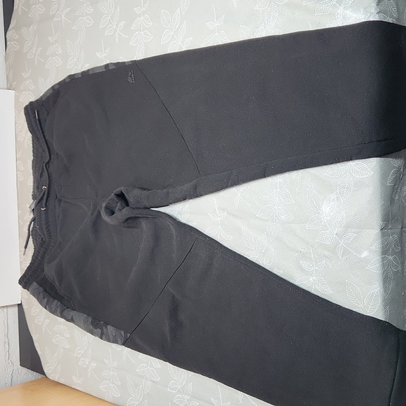 Reebok Sweatpants - Picture 1 of 8